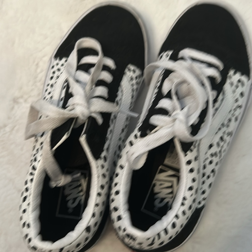 Vans Kids Sneakers EUC UNI” - Picture 4 of 5